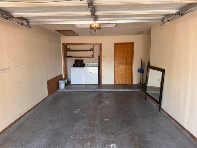 1021 Ursula St in Mission, TX - Foto de edificio - Building Photo