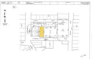 8833 Cynthia St in West Hollywood, CA - Building Photo
