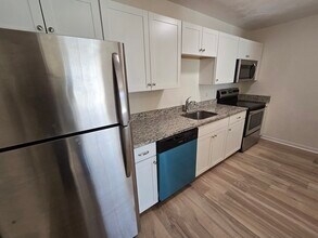 270 Quarry St in Quincy, MA - Building Photo - Building Photo