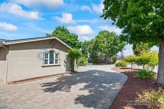229 Bixby Dr in Milpitas, CA - Building Photo - Building Photo