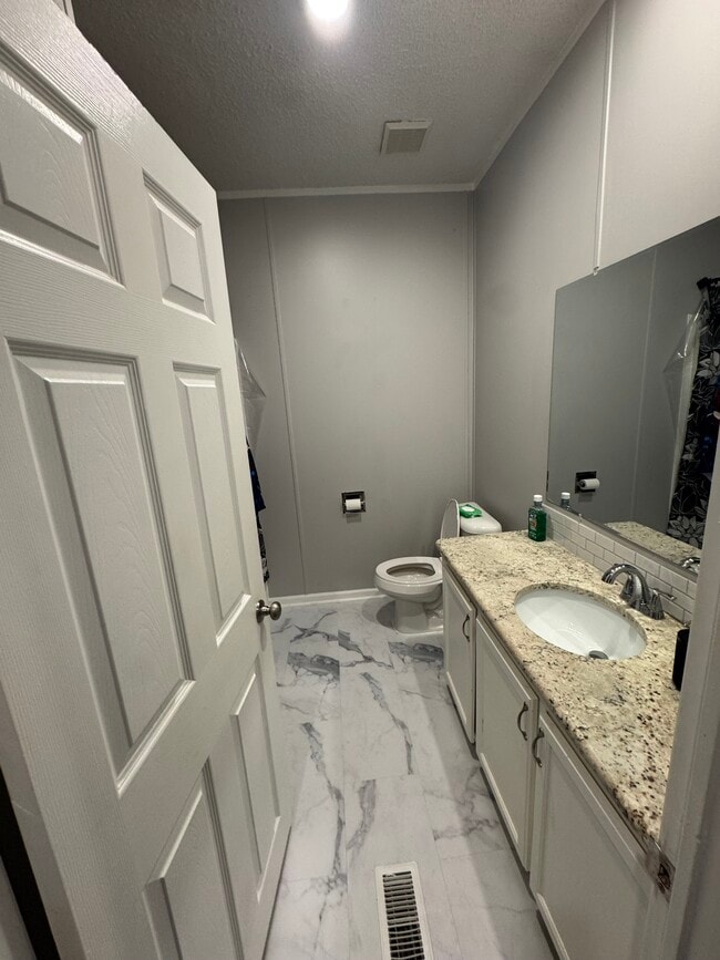127 Lamb Rd in Statesville, NC - Building Photo - Building Photo