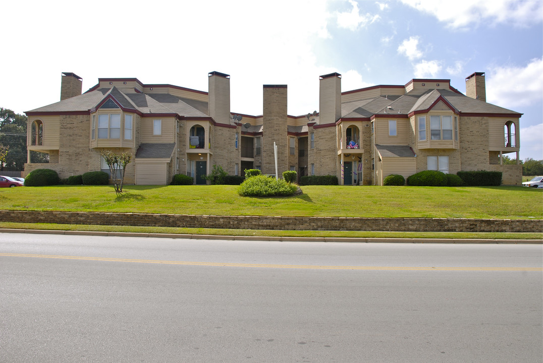 Aspen Oaks in Euless, TX - Building Photo