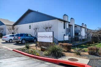 The Chandler in Grand Prairie, TX - Building Photo - Building Photo