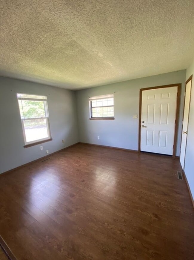1433 N Wabash Ave in Springfield, MO - Building Photo - Building Photo