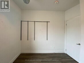 344 Bartlett Ave N in Toronto, ON - Building Photo - Building Photo