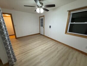 3078 S Kinnickinnic Ave, Unit Upper in Milwaukee, WI - Foto de edificio - Building Photo