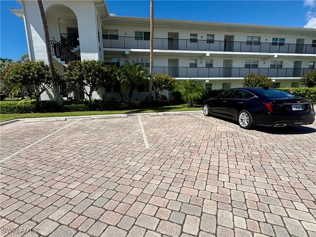 property at 49 High Point Cir S
