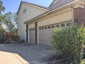 1901 Chicory Ridge in Ann Arbor, MI - Building Photo - Building Photo
