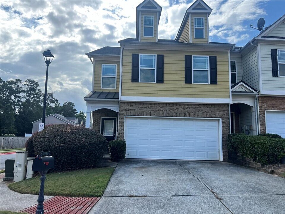 58 Providence Run Ct SE in Lawrenceville, GA - Building Photo