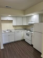 1411 Varsity Ln in Salisbury, MD - Building Photo - Building Photo