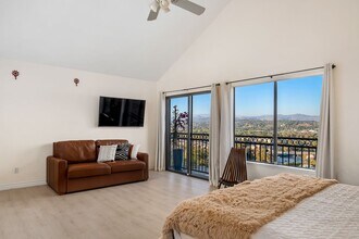 3426 Lomas Serenas Dr in Escondido, CA - Building Photo - Building Photo