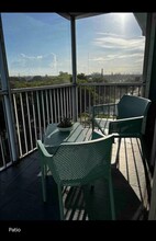700 NW 214th St in Miami Gardens, FL - Building Photo - Building Photo