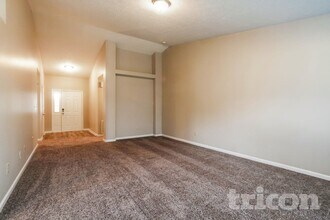 3738 Boundary Bay Dr in Indianapolis, IN - Building Photo - Building Photo