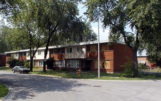 Lowe Avenue Townhouses Apartamentos