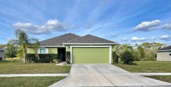 377 Sierra Mike Blvd in Lake Alfred, FL - Building Photo