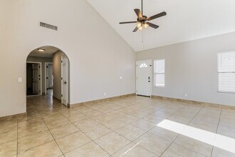 3984 W Chicago St in Chandler, AZ - Building Photo - Building Photo