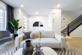 10749-10773 73 Ave NW, Unit SI ID1468026P in Edmonton, AB - Building Photo - Building Photo