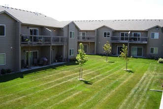 Washington Heights Apartments in Sioux Falls, SD - Foto de edificio - Building Photo