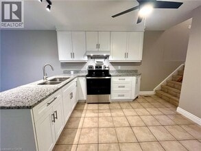 6 Smetana Dr in Kitchener, ON - Building Photo - Building Photo