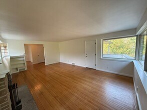 3535 43rd Ave W in Seattle, WA - Building Photo - Building Photo