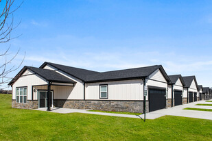 The Links at Franklin in Franklin, IN - Building Photo