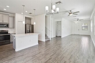 1318 Royal St. George Blvd in Davenport, FL - Building Photo - Building Photo