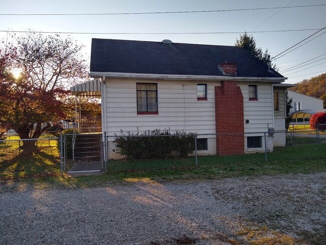 property at 66 3rd Ave