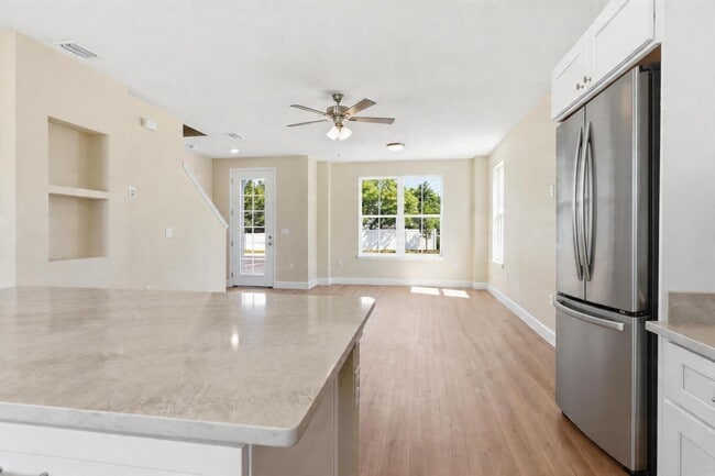 Casablanca Condos in DeLand, FL - Building Photo - Building Photo