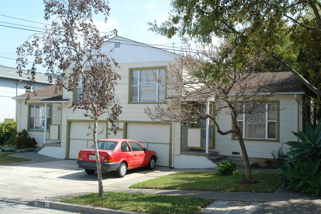 738-740 Liberty St in El Cerrito, CA - Building Photo - Building Photo