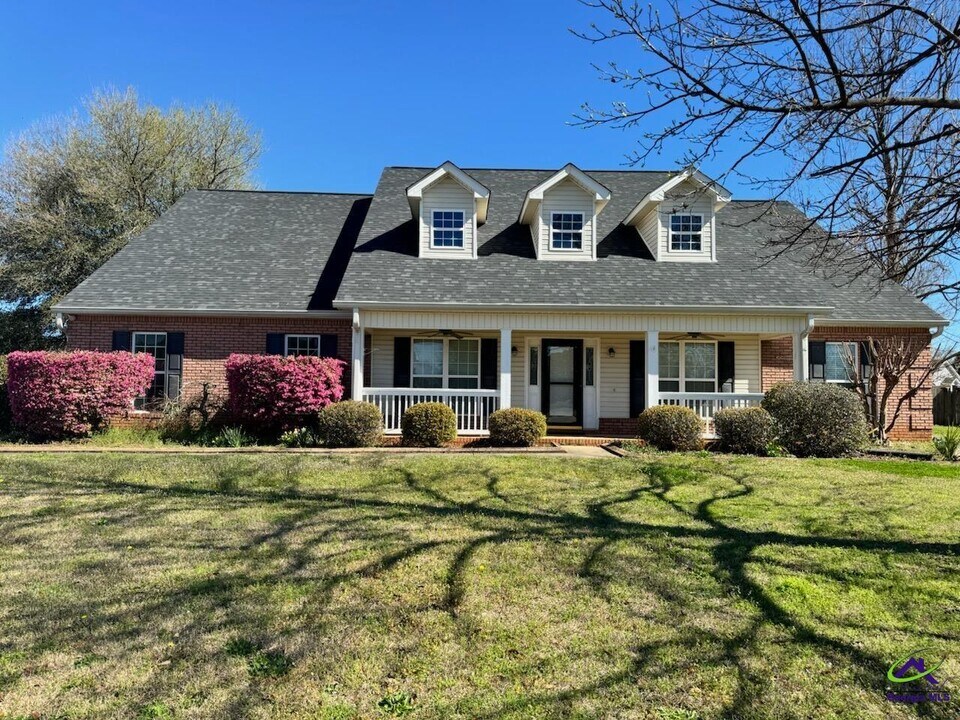 107 Blair Ct in Warner Robins, GA - Building Photo