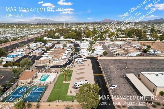 5200 E Main St in Mesa, AZ - Building Photo - Building Photo