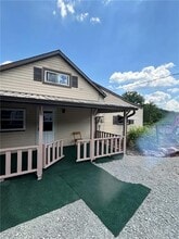 48 Grubbs Rd in Cheswick, PA - Building Photo - Building Photo