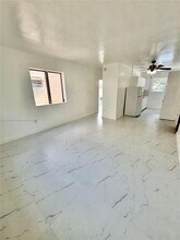 25 Navarre Ave in Coral Gables, FL - Building Photo - Building Photo