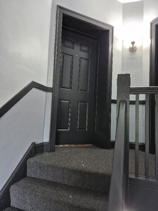 8051 S Wolcott Ave in Chicago, IL - Building Photo