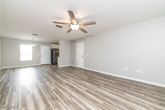 4816 Pompano Rd in Venice, FL - Building Photo - Building Photo