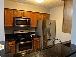 8941 Town Center Cir, Unit 203 in Upper Marlboro, MD - Building Photo - Building Photo