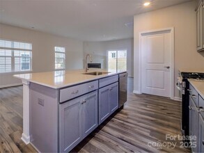 1603 Swallow Tail Dr in Belmont, NC - Foto de edificio - Building Photo