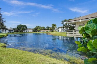 2906 SW 21st Terrace in Delray Beach, FL - Foto de edificio - Building Photo