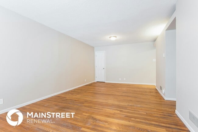 10709 Spring Garden Dr in St. Louis, MO - Building Photo - Building Photo