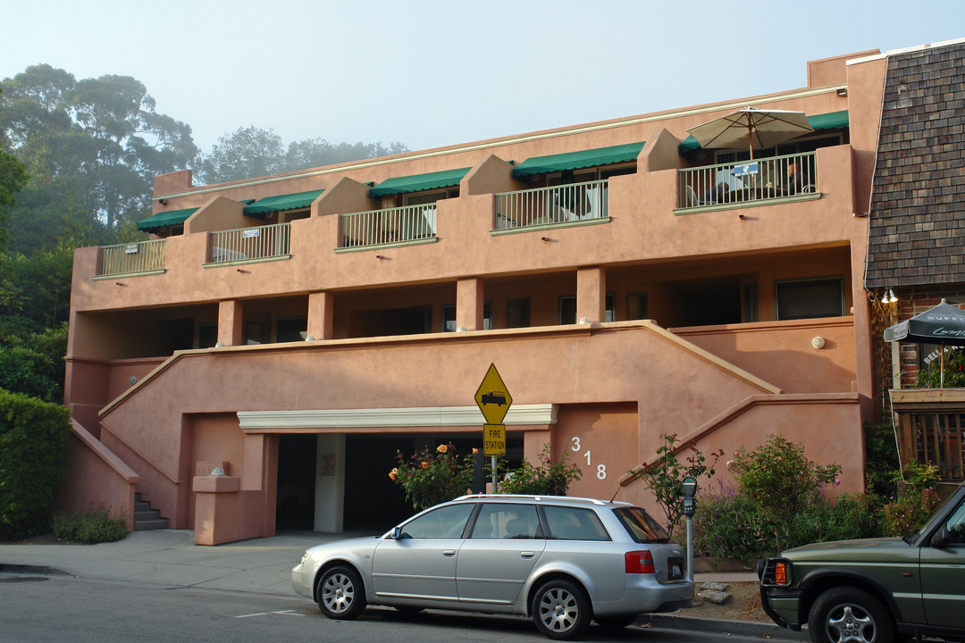 318 Capitola Ave in Capitola, CA - Building Photo