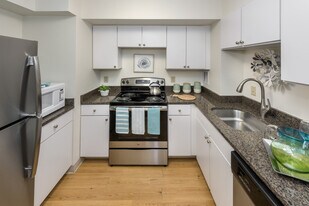 120 Huntington Ave, Unit B1 in Boston, MA - Building Photo