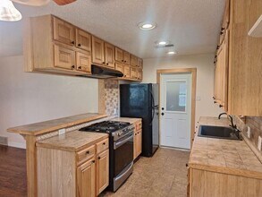 209 Hudson St in Crowley, TX - Building Photo - Building Photo