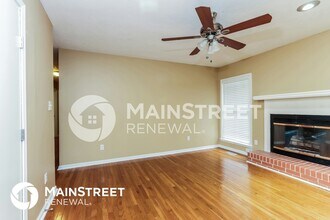 7303 Kort Way in Louisville, KY - Building Photo - Building Photo