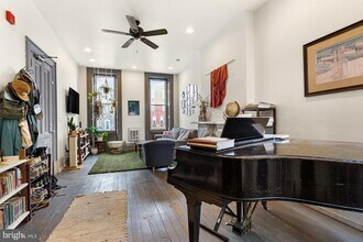 2318 E York St in Philadelphia, PA - Building Photo - Building Photo