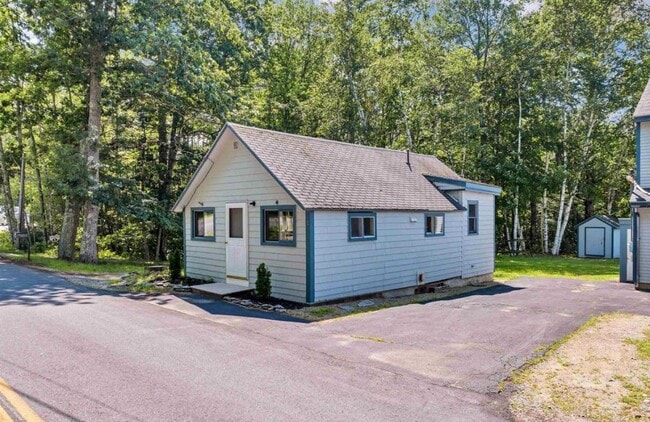 property at 7 Roberts Cove Rd