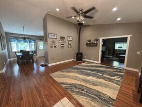 5430 Whitney Ct in Garden Valley, CA - Foto de edificio - Building Photo