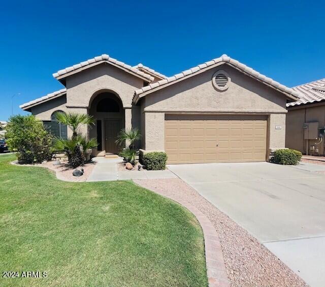 2182 W Redwood Dr in Chandler, AZ - Foto de edificio - Building Photo