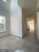 13400 Fountain Club Dr in Germantown, MD - Building Photo