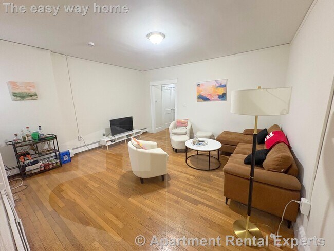 489 E Broadway in Boston, MA - Building Photo - Building Photo