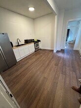 953 W Main St in Madison, IN - Foto de edificio - Building Photo